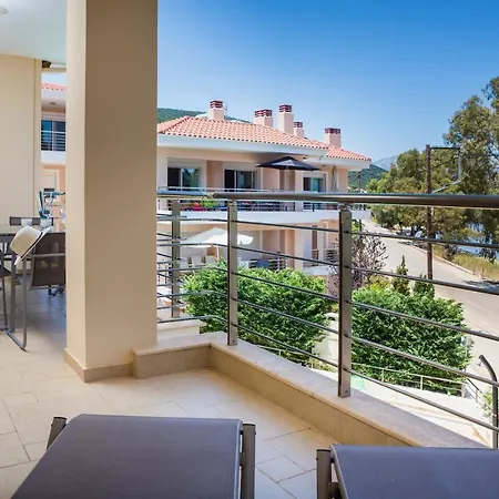 Eucalyptus Sea View * Karavomylos